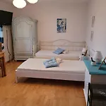 Gaeste-nestchen Am Waeldchen Fuer 1-2 Personen Διαμέρισμα Kasel