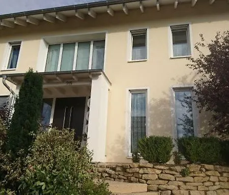 Gäste-nestchen Am Wäldchen Für 1-2 Personen Apartment Kasel
