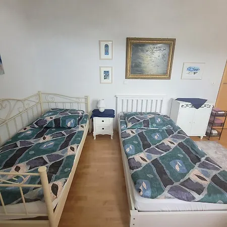 Gaeste-nestchen Am Waeldchen Fuer 1-2 Personen *